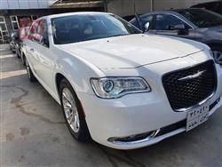 کرایسلەر 300